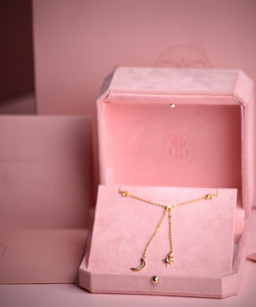 Alternative view of Luna